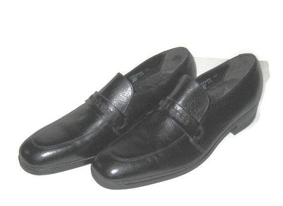 florsheim black loafers