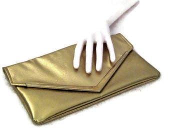 60s Gold Purse, Gold Clutch, Metallic Gold Clutch, 60s Envelope Clutch, Envelope Purse, Gold Evening Bag, Gold Metallic, Gold Envelope,