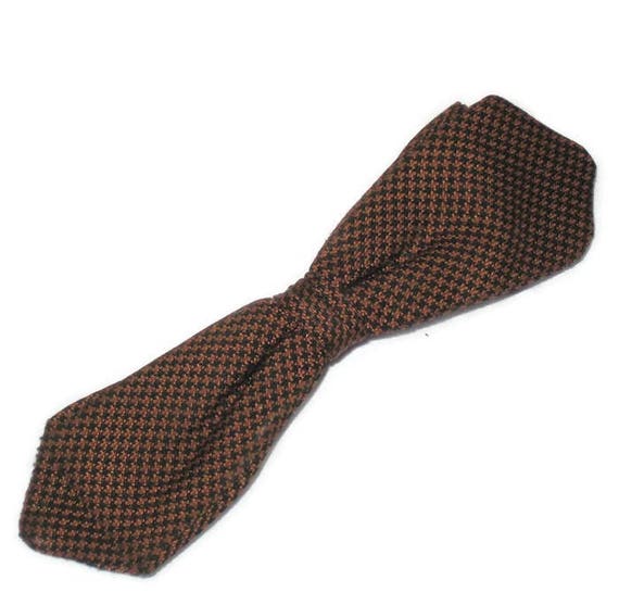 1950s Houndstooth Diamond Point Bow Tie, Vintage