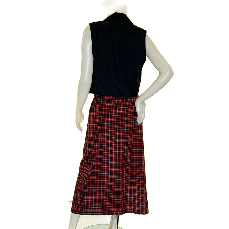 Vintage 90s Red & Black Plaid Wrap Skirt and Velvet Trimmed Vest, 1970s Skirt and Vest image 6
