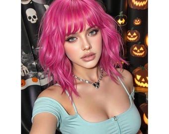 Peluca rosa con flequillo, bob ondulado – cabello sintético rosa fucsia hasta los hombros, resistente al calor, para fiestas de cosplay.