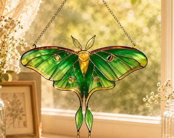 Acchiappasole in vetro fatto a mano a forma di falena, arte per finestre in vetro colorato a forma di falena luna, decorazioni per finestre a forma di insetti, regalo premuroso per gli amanti della natura