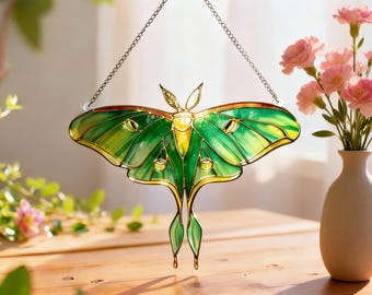 Ręcznie robiony szklany łapacz słońca w kształcie ćmy, witrażowa ozdoba okienna w kształcie ćmy księżycowej, dekoracja okienna w kształcie owadów, przemyślany prezent dla miłośników natury