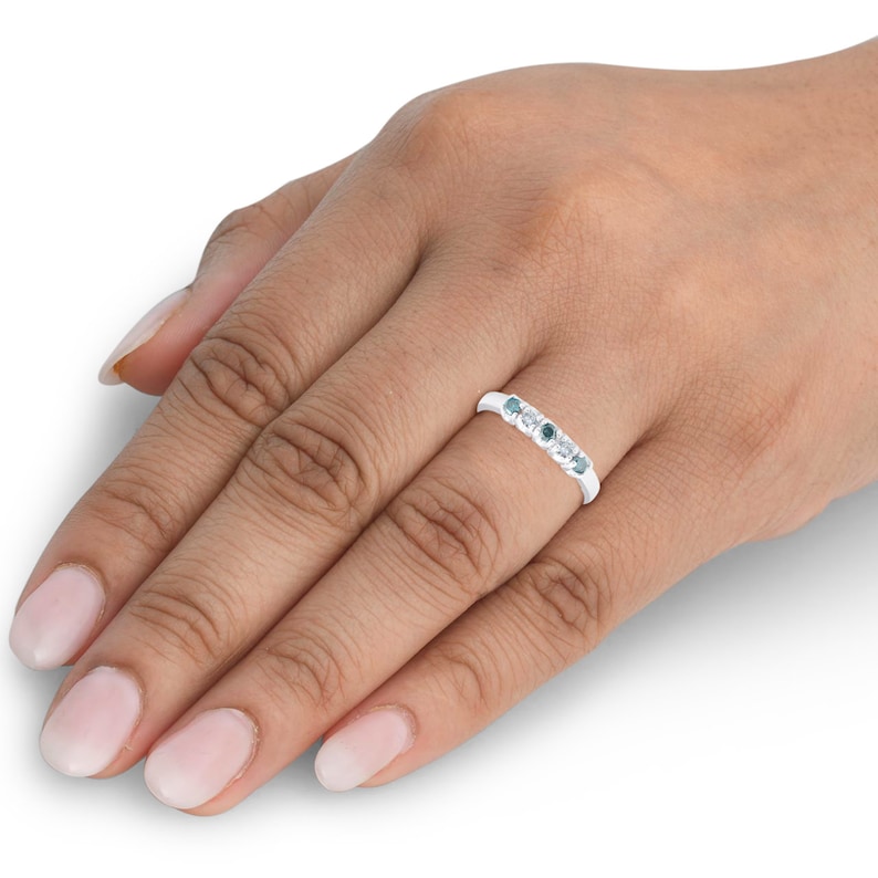 GH, I1-I2 Treated Blue /& White Diamond 5-Stone Wedding Womens Ring 10K White Gold 14ct