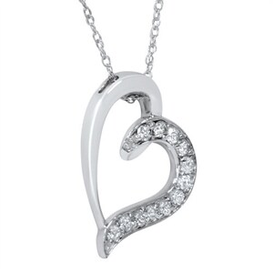 1/2CT Diamond Heart Pendant 10K White Gold with 18in chain image 2