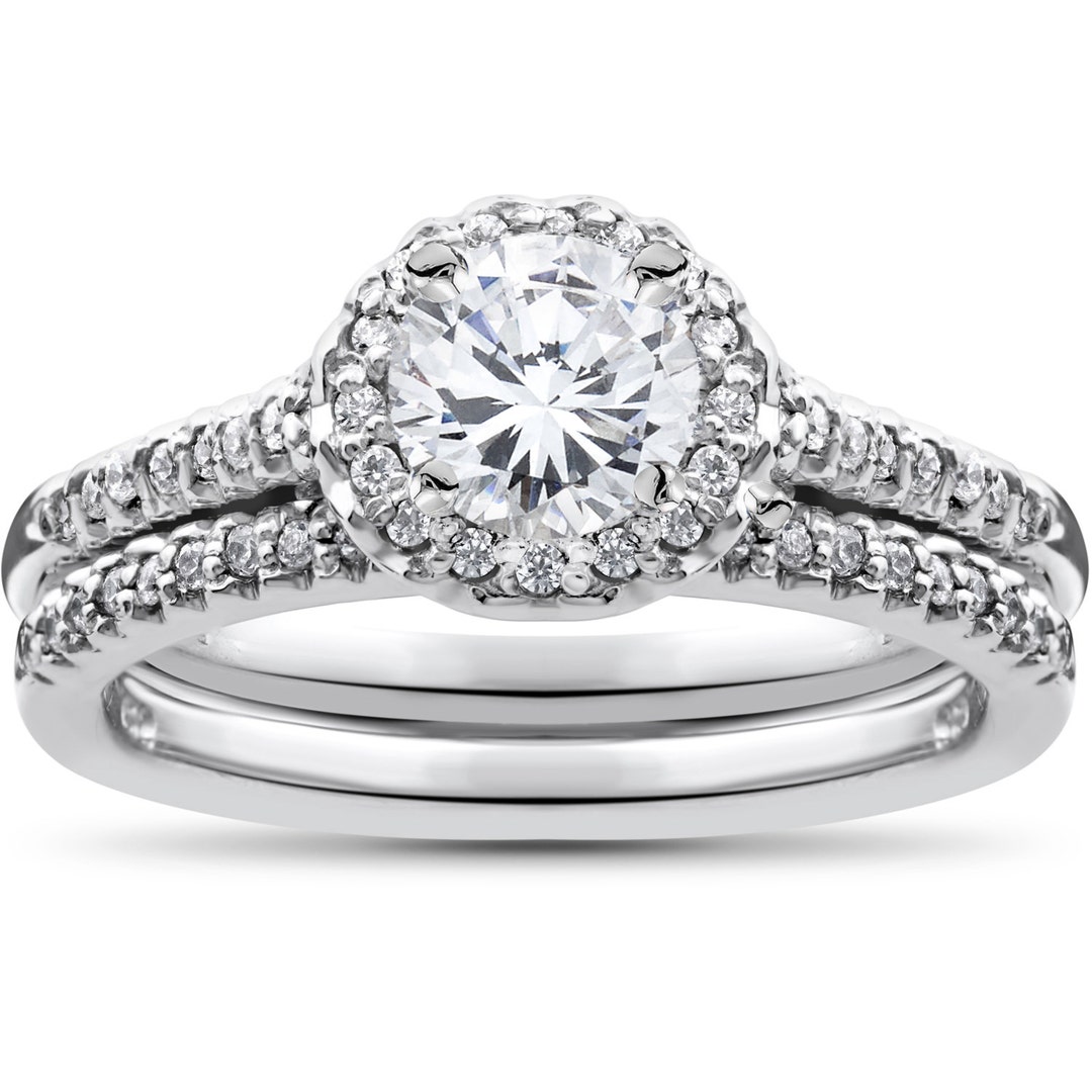 Halo Diamond Engagement Ring Round Halo .80CT Diamond - Etsy