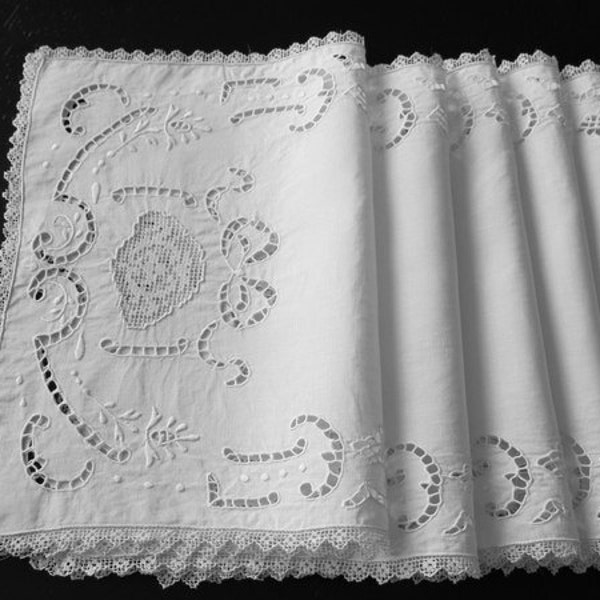 6 White Linen Placemats Italian White Work Embroidery 117+