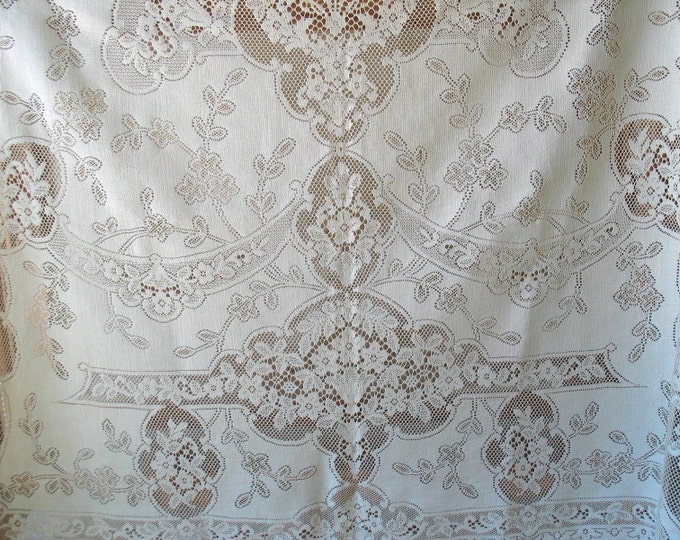 Vintage Ecru Quaker Lace Tablecloth Circa 1940 Etsy