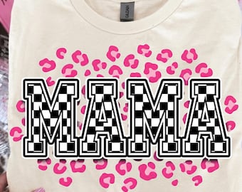 Descarga digital PNG de Mama, diseño de sublimación de leopardo a cuadros estilo universitario