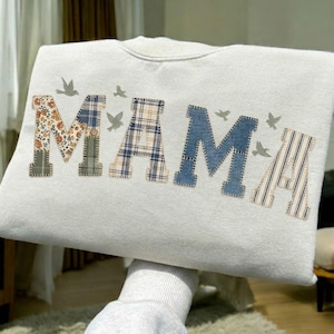 Mama Patchwork PNG, rustikales Bauernhaus Mom Shirt Design, Vintage Quilt Buchstaben (Digitaler Download)