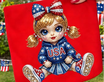 Imagen PNG de una chica patriota con diseño de lazo y bandera estadounidense con diamantes de imitación (descarga digital).