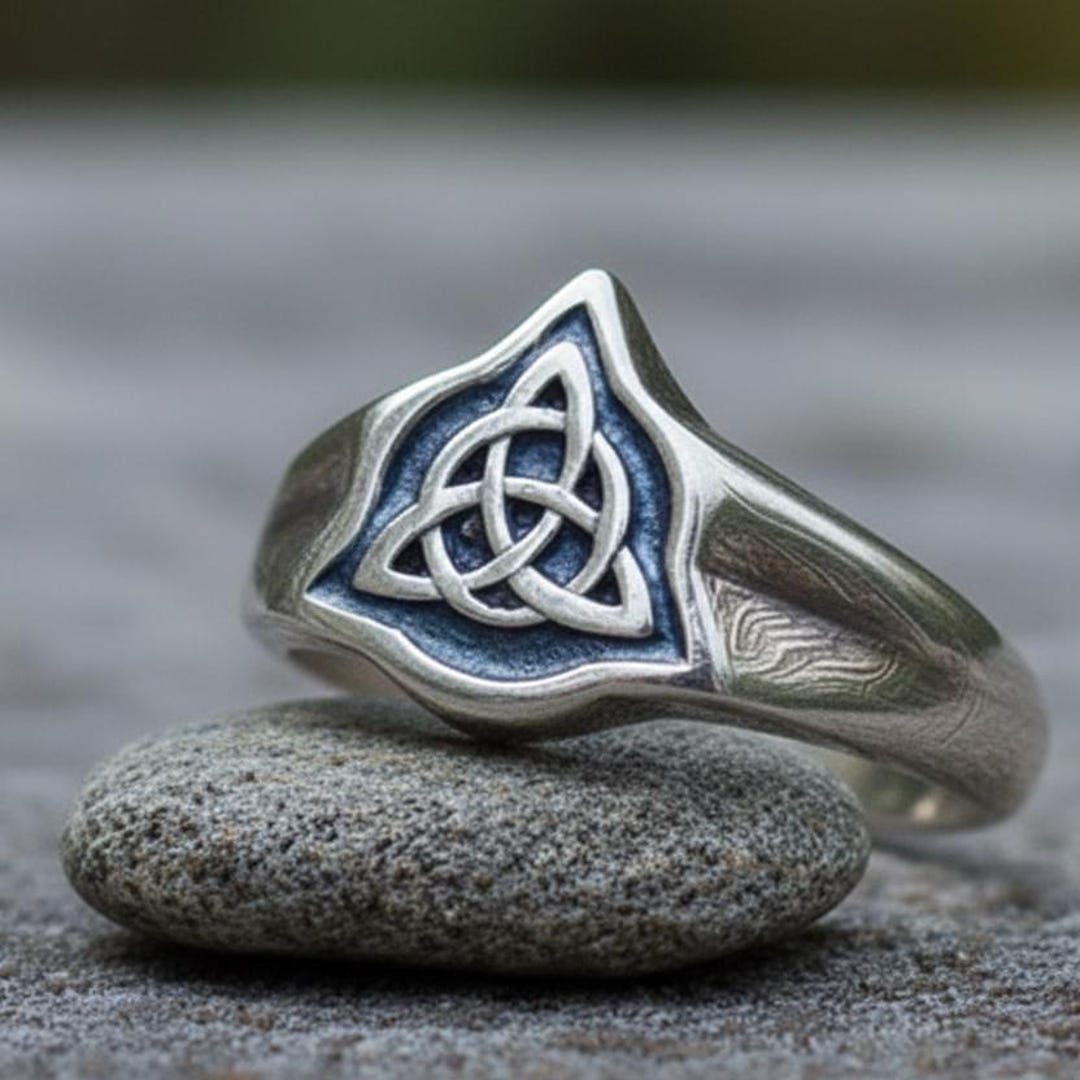 925 Silver Celtic Knot Ring | Trinity Knot Triquetra Wedding Ring ...