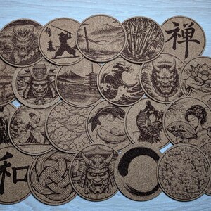 Japanska korkunderlägg – Traditionella japanska symboler | Fuji, samurajer, koikarp, drake, sakura | Set med 4, 6 eller 8