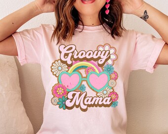 Groovy Mama Shirt, Groovy Mama Unisex Short Sleeve Tee, Groovy Mama TShirt, Groovy Shirt, Hippie Shirt for Women, 70's Shirt, 70s TShirt