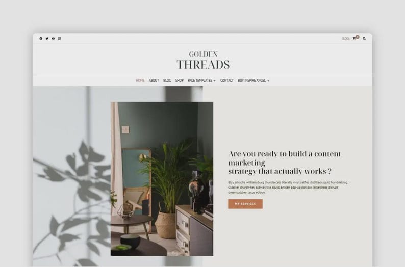Puede incluir: Maqueta de sitio web con el texto "GOLDEN THREADS" en la parte superior. La p&aacute;gina incluye el texto "Are you ready to build a content marketing strategy that actually works?" y un bot&oacute;n que dice "MY SERVICES". El fondo muestra una habitaci&oacute;n con plantas.