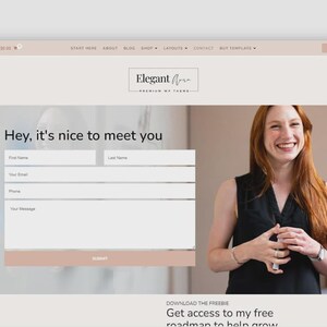 Op de afbeelding: Een website bestemmingspagina met een formulier en de tekst "Hey, it's nice to meet you." Het logo van de website luidt "Elegant Aura." Een vrouw met rood haar glimlacht rechts van het formulier. De pagina heeft een neutraal kleurenschema.
