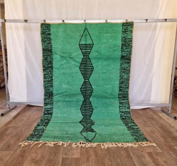Gorgeous Beni Ourain Rug - Green And black Rug - Emerald Green Rug- Woven rug - green wool Beniourain Carpet, Unique Geometric Rug