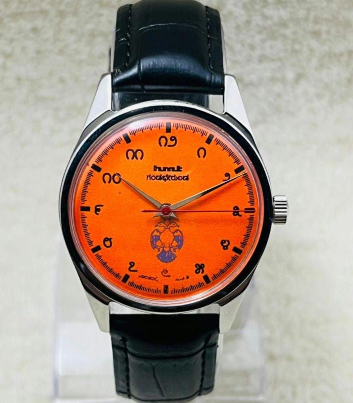 Vintage HMT Kannada Gandaberunda Mechanical Watch: Saffron Dial, 17 Jewels, Made in India, photo 1 sur 5