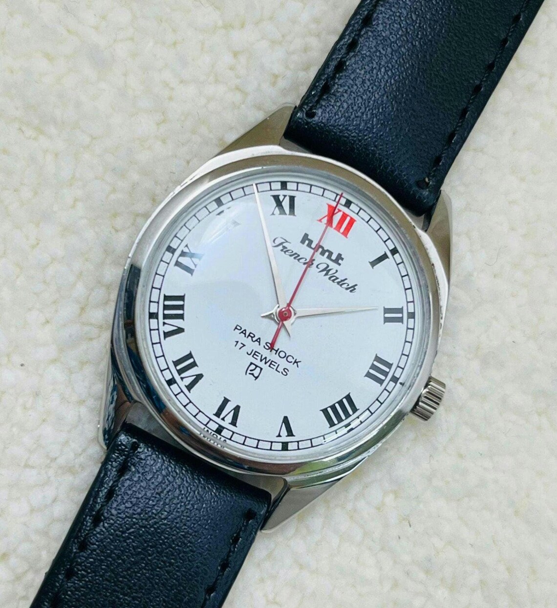 Vintage HMT French Mechanical Watch: Roman Numerals, 17 Jewels, foto 4 de 5