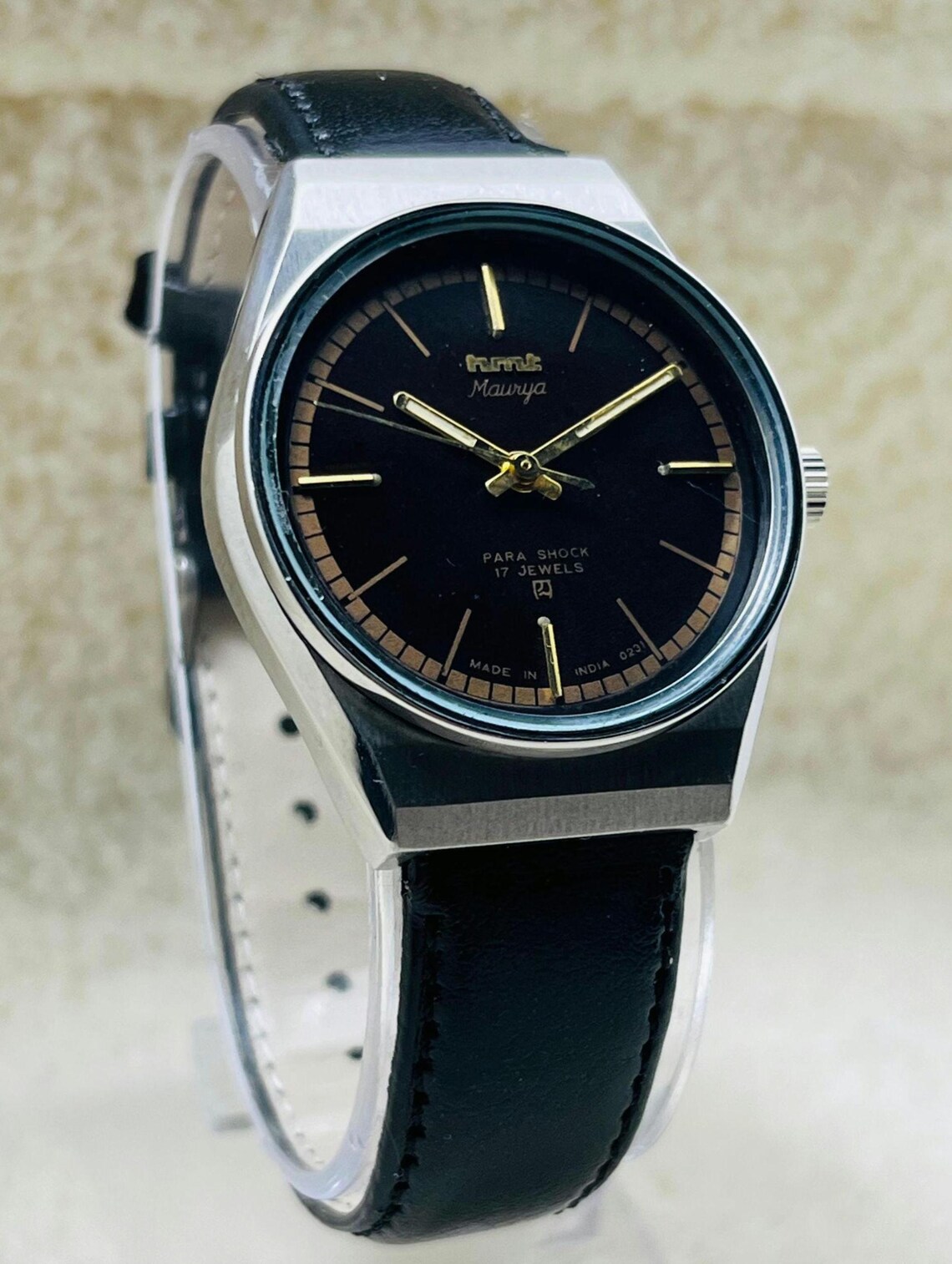 Vintage HMT Maurya Black Dial Mechanical Watch: 17 Jewels Manual-Winding Made In India, photo 4 sur 5