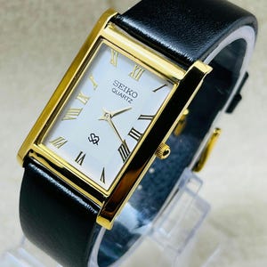 Vintage Seiko Quartz Rectangular Slim Tank Style Watch Pre-owned Men's Watch Japan