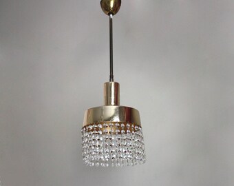 1960s pendant light /ceiling lamp from 'gold' metal and crystal glass beads. Midcentury modern bohemian hallway /entryway/ bedroom light