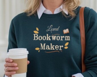 Moeders boekenclubshirt, shirt moeder lezer, grappig boekenliefhebber cadeau voor moeders, sweatshirt koffie chaos hoofdstukken, boekenwurm maker aardetint of marineblauw