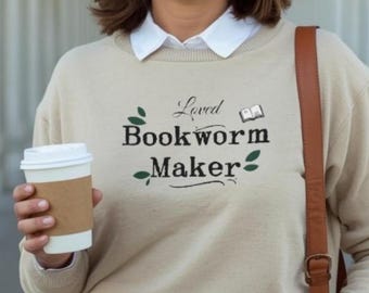 Moeders boekenclubshirt, shirt moeder lezer, grappig boekenliefhebber cadeau voor moeders, sweatshirt koffie chaos hoofdstukken, boekenwurm maker in zandtint