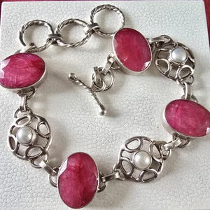 Vintage Handwerker Sterling Silber Armband - 20 cm | Seidige Indische Rubine & schimmernde Perlen | Boho Statement Schmuck