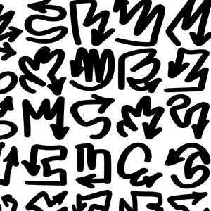 Op de afbeelding: Een herhalend patroon van zwarte pijlen op een witte achtergrond. De pijlen hebben verschillende vormen en wijzen in verschillende richtingen. Het ontwerp heeft een graffiti- of street art-esthetiek.