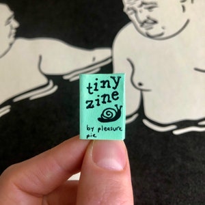 Tiny Zine | Zine about making things and starting projects, creativity zine, artist zine