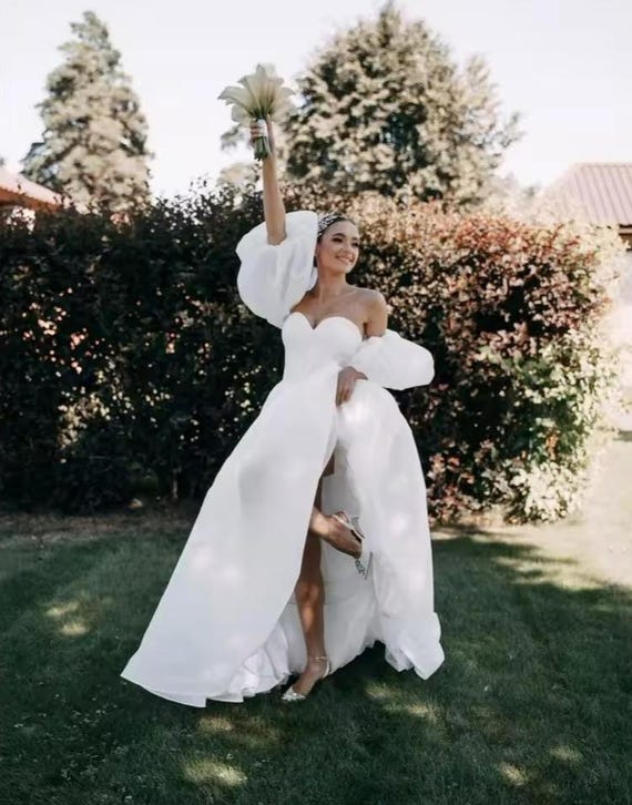 Romantic Organza Off-Shoulder Wedding Dress | Detachable Puffy Sleeves Bridal Gown | Elegant Princess A-Line Wedding Romantic Organza Off-Shoulder Wedding Dress | Detachable Puffy Sleeves Bridal Gown | Elegant Princess A-Line Wedding
