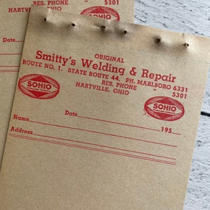 Vintage 1950er Jahre Smitty's Schweißen & Reparatur Sohio Doppelte Quittungen Ephemera Sammelalbum Mixed Media Collage