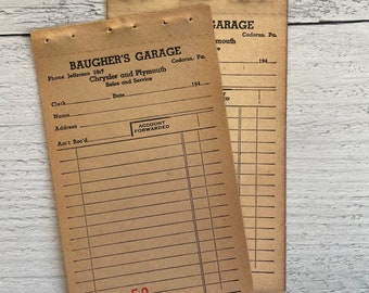 Archiwalne duplikaty paragonów Baugher’s Garage z lat 40. XX wieku. Wybierz pełny blok lub zestaw 2 paragonów.
