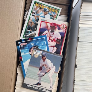 Lot de 50 cartes de baseball vintage aléatoires mixtes pour collage, journaux indésirables et scrapbooking