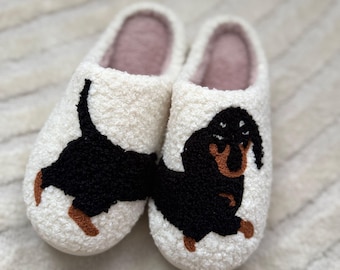 Pantuflas con diseño de perro salchicha, regalo para amantes de los perros, zapatillas de casa de felpa.
