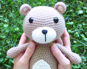 Amigurumi Pattern - Teddy Bear, Vinnie - animal plushie crochet toy - PDF digital pattern with tutorials - instant download