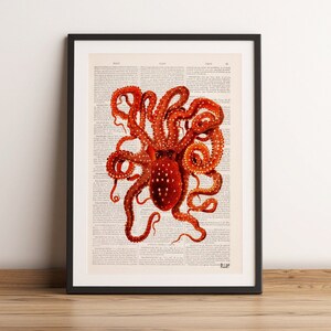 Impressão artística de polvo laranja: Página de dicionário vintage com tema de vida marinha para decoração de parede.