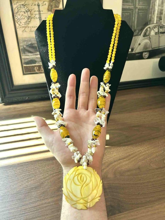 Handcrafted Yellow Floral Statement Necklace (199… - image 3