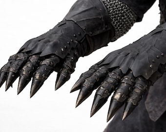 Medieval Gothic Claw Gauntlet Gloves - Black Metal Full Finger Armor - Wearable Nazgul Style Steel Gauntlets - LARP Cosplay & Fantasy Gift