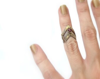 Brass Knuckle Ring -  Mid Finger Ring With Gemstone - Medieval Jewelry - Gothic Collection