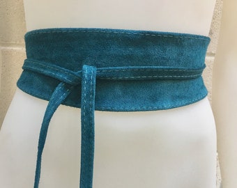 Blue suede OBI belt, wrap belt in TEAL leather. Dark turquoise waist belt , wraparound obi belt. Sof genuine leather waist belt in teal blue