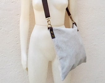 Cross body bag. BOHO suede leather bag in gray. Messenger bag in soft  genuine suede leather. Crossbody bag in gray suede.