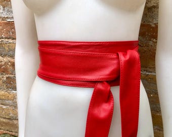 Red obi belt. Wrap belt in soft genuine leather. Wraparound waist belt. Wide style. Red boho dress belt. Bright red overall belt