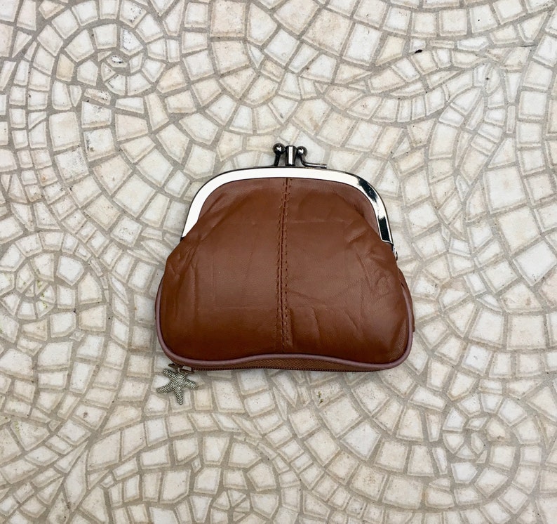 Vintage style leather kiss lock purse for coins BROWN clip purse in genuine leather bills and separate zipper for credit cards,