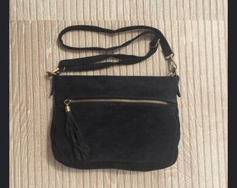Cross body suede bag in BLACK. Genuine  leather. Soft natural suede. Boho bag in  BLACK. Messenger bag, fits most tablets.