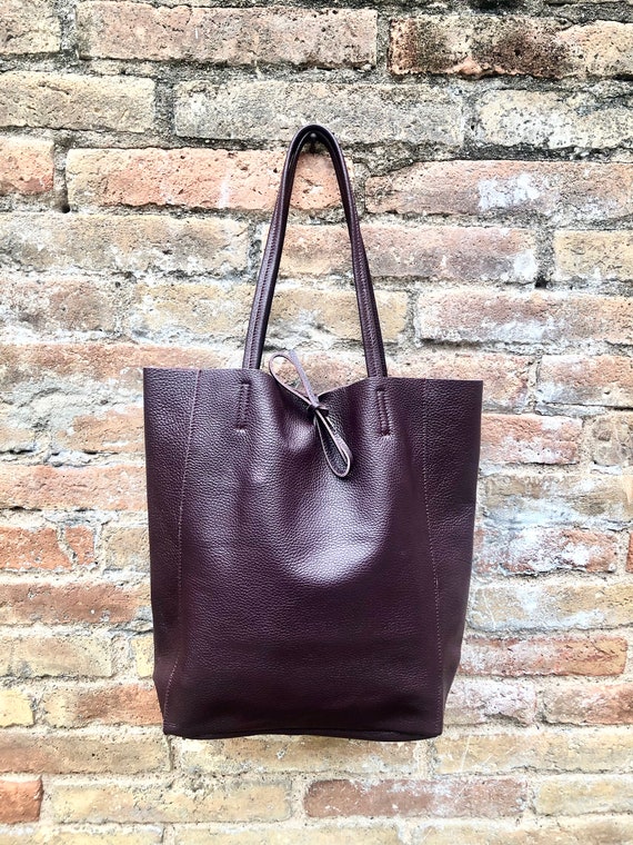 Tote Leather Bag in Dark Burgundy Brown. Leather Shopper in 
