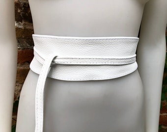 White obi belt in soft leather. Wrap belt in white. Wide waist bellt in genuine leather, wraparound boho dress belt. White cinch dress belt