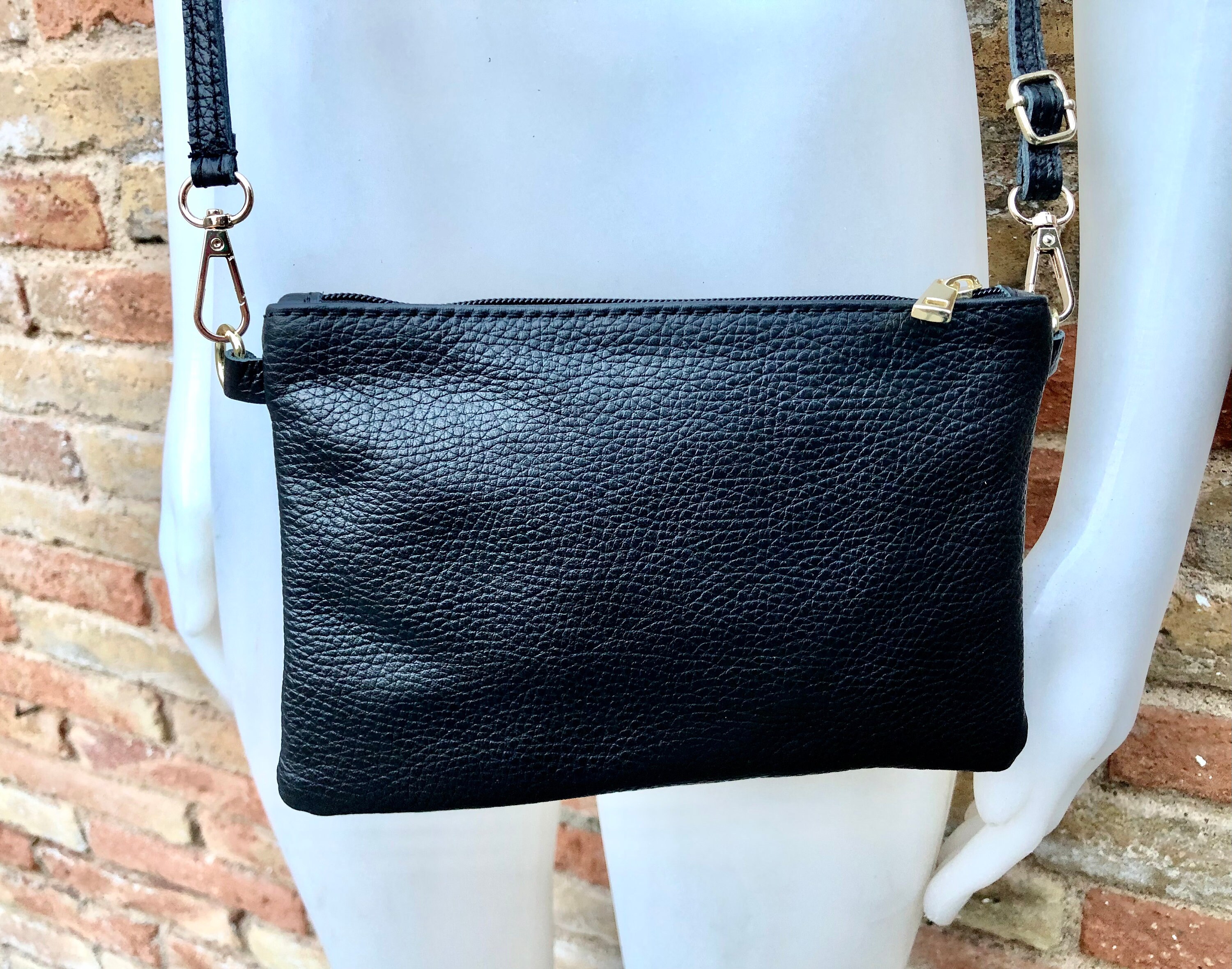 Wholesale Genuine Leather Crossbody Bag Small Leather Purse Minimalist Bag  Modern Leather Wristlet Clutch Bag Ladies clutch bags Toiletry Bag Black -  Linen Connections / Craftluxe - Fieldfolio