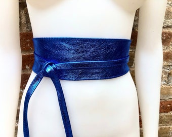 Bright blue leather OBI belt. Wide waist belt in soft genuine leather. Metallic shine wraparound belt, boho dress belt in royal blue leather